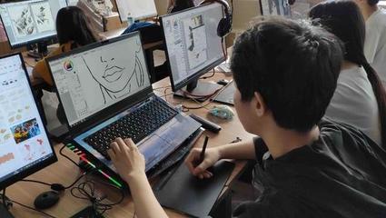 西安综合职业中等专业学校计算机动漫与游戏制作专业荣获首批市级重点专业认定——以电脑动画设计为核心，打造人才培养新高地